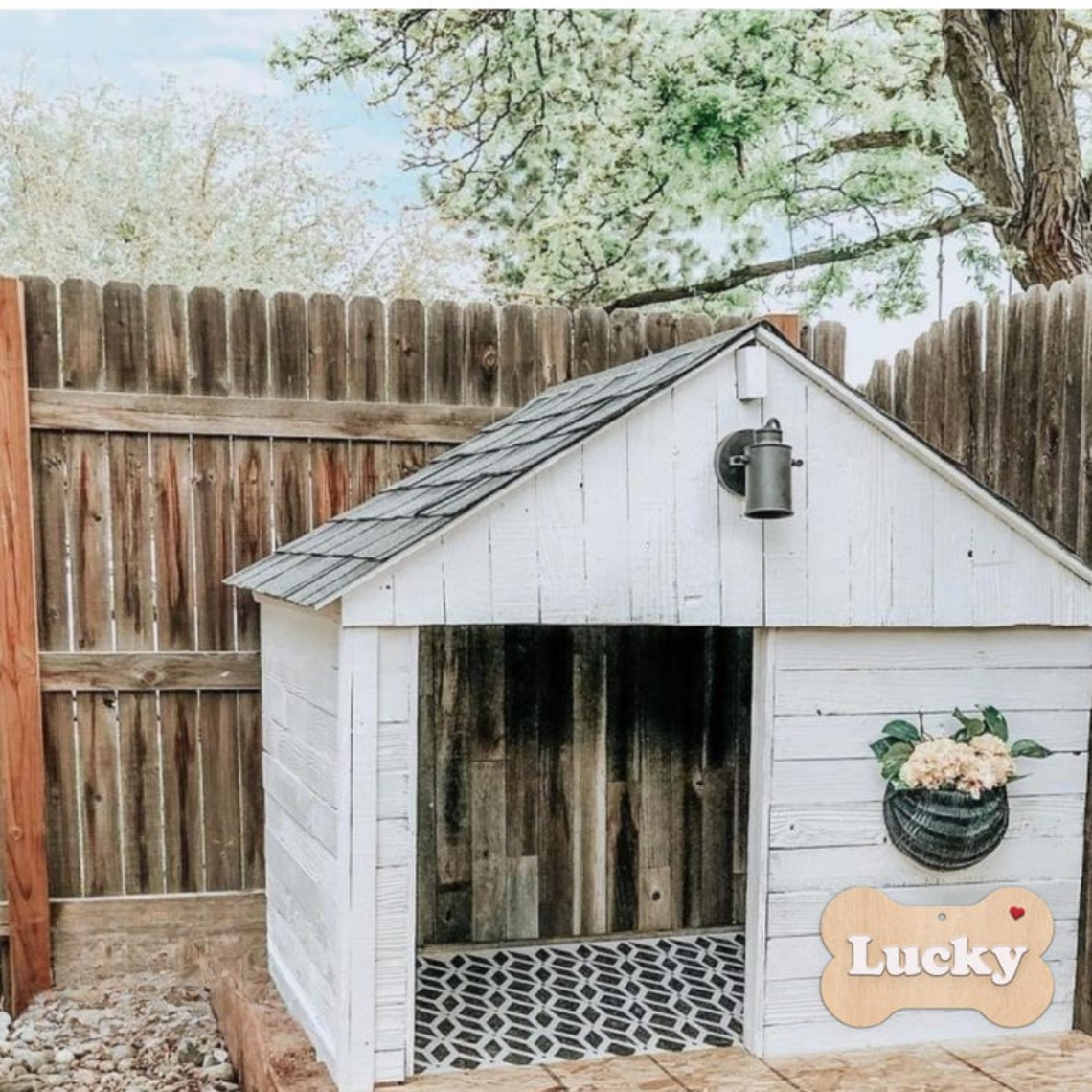 Hardly Laser™ Personalized Dog Heart Name Sign – Custom Laser Engraved Wooden Pet Tag